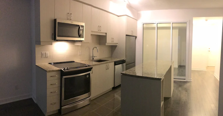 NW 208-9201 Yonge Street, Richmond Hill, ON, L4C 6Z2 - 5
