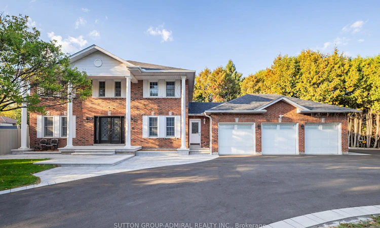 8 Beaufort Hills Road
