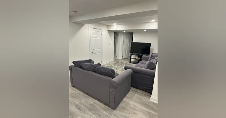 243 Orchard Heights Boulevard, Aurora, ON, L4G 5A2 - 2
