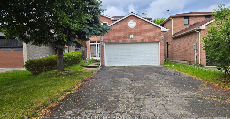 5 Constellation Crescent, Richmond Hill, ON, L4C 8J8