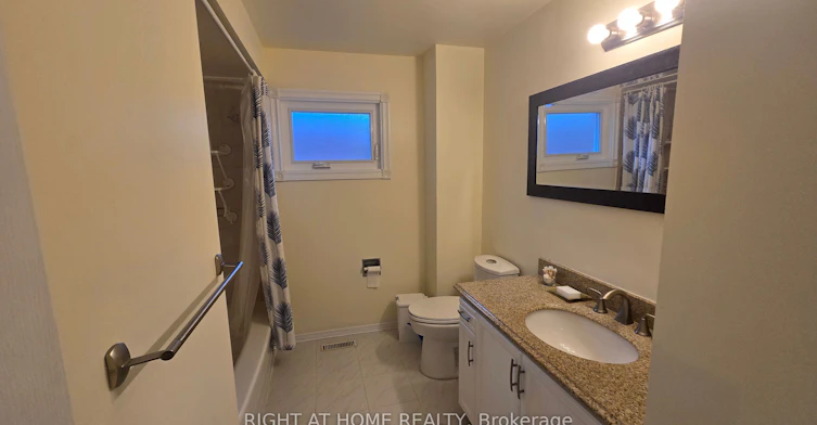 5 Constellation Crescent, Richmond Hill, ON, L4C 8J8 - 12
