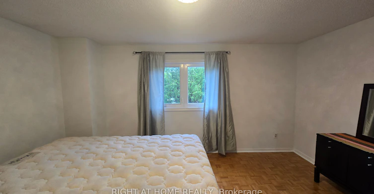 5 Constellation Crescent, Richmond Hill, ON, L4C 8J8 - 10