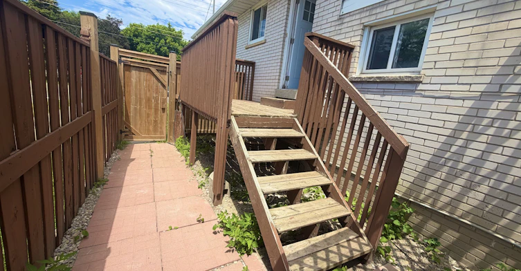 Upper-43 Walter Avenue, Newmarket, ON, L3Y 2T2 - 15