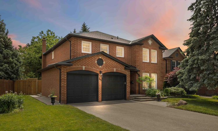 55 Mccarty Crescent