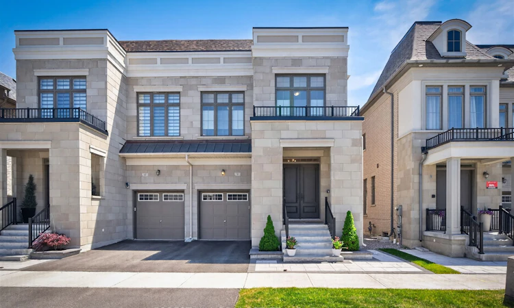 9 Quasar Avenue