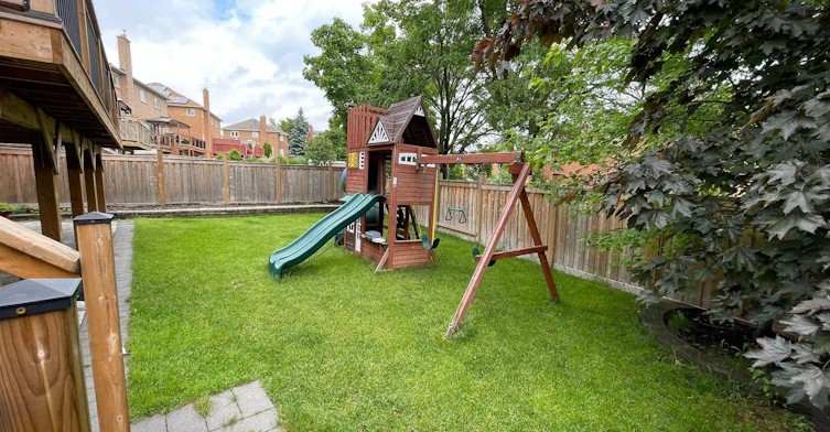 Bsmt-687 Shanahan Boulevard, Newmarket, ON, L3X 1P8 - 9