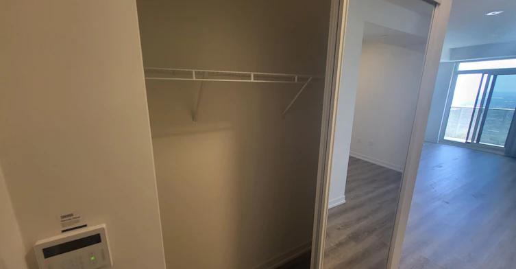 5210-195 Commerce Street, Vaughan, ON, L4K 0P9 - 11