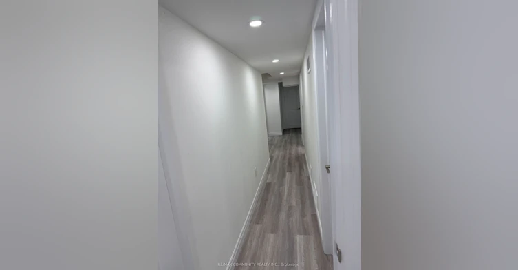 387 Tennant Circle, Vaughan, ON, L4H 5L2 - 5