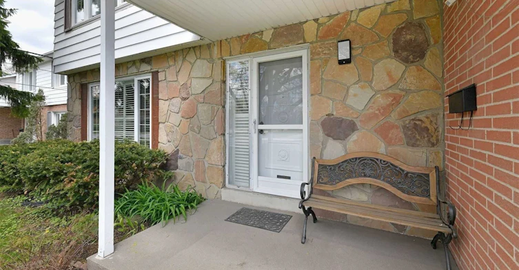55 Henderson Avenue, Markham, ON, L3T 2K6 - 2