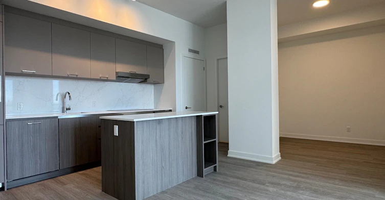 631-8188 Yonge Street, Vaughan, ON, L4J 1W5 - 12
