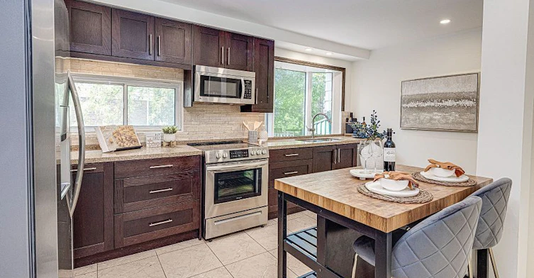 18 Hester Court, Markham, ON, L3T 3K5 - 8