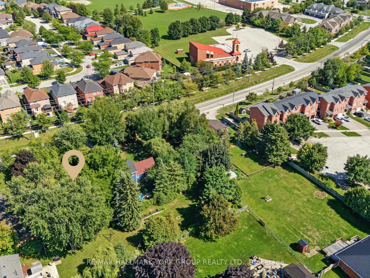 136 Metro Road N, Georgina, ON, L4P 3C8 - 8