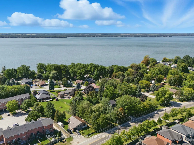 136 Metro Road N, Georgina, ON, L4P 3C8 - 10