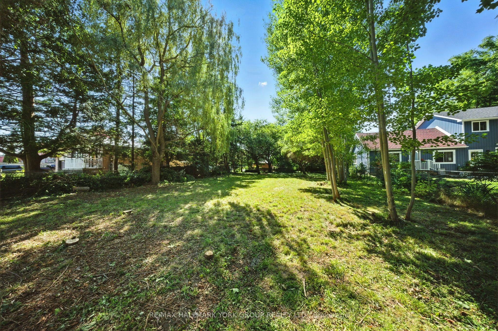 136 Metro Road N, Georgina, ON, L4P 3C8 - 9