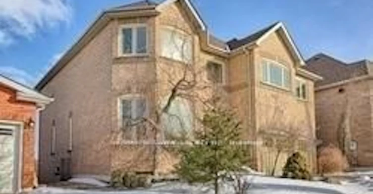 82 Brookeview Drive, Aurora, ON, L4G 6R6 - 3