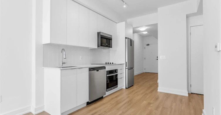 2222-498 Caldari Road, Vaughan, ON, L4K 0R6 - 4