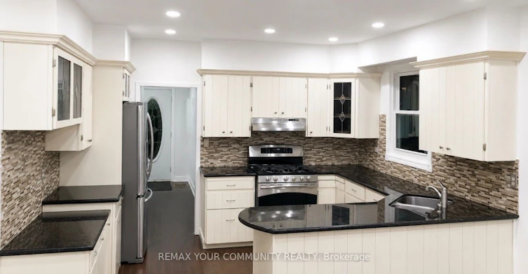 Main-96 Gurnett Street, Aurora, ON, L4G 1P6 - 4