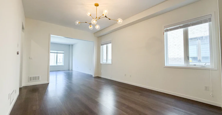 405 Elyse Court, Aurora, ON, L4G 2C9 - 3
