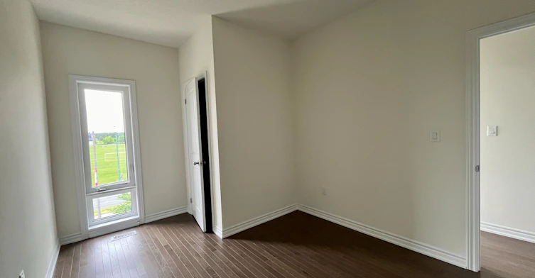 116 Blick Crescent, Aurora, ON, L4G 7B6 - 6