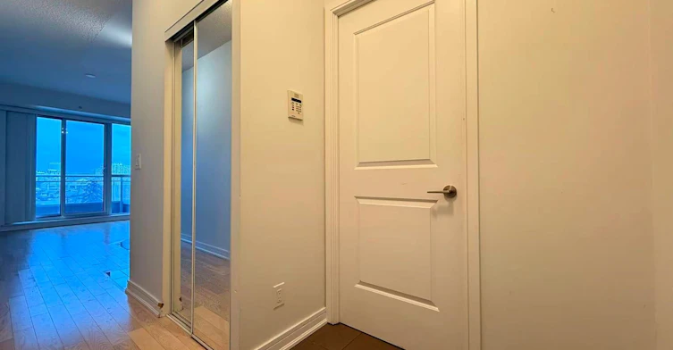 419-9205 Yonge Street, Richmond Hill, ON, L4C 1V5 - 3