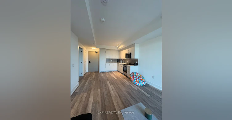 442-2075 King Road, King, ON, L7B 0R6 - 3