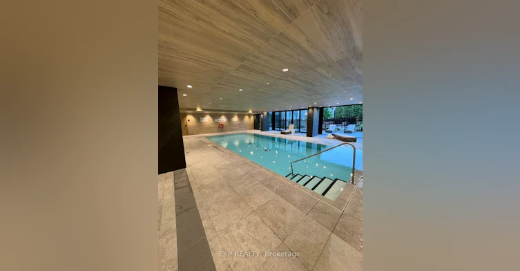 442-2075 King Road, King, ON, L7B 0R6 - 11