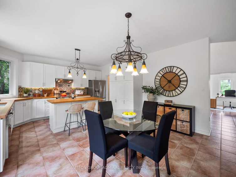 37 Nevada Crescent, Vaughan, ON, L6A 2V5 - 12