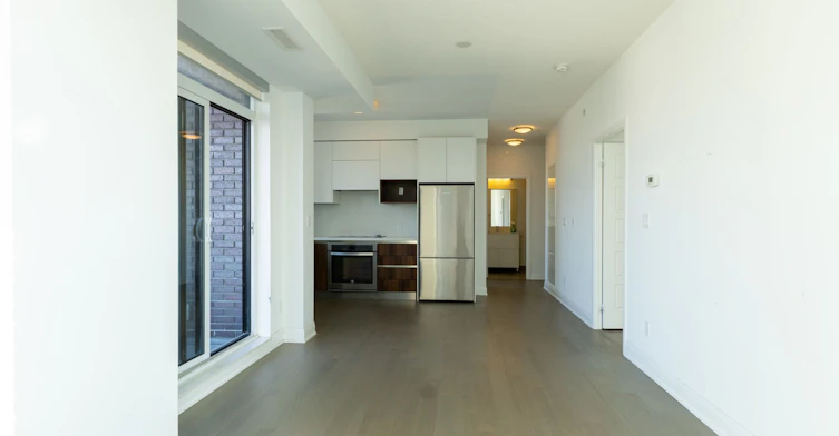 1610-15 Water Walk Drive, Markham, ON, L6G 0G2 - 3