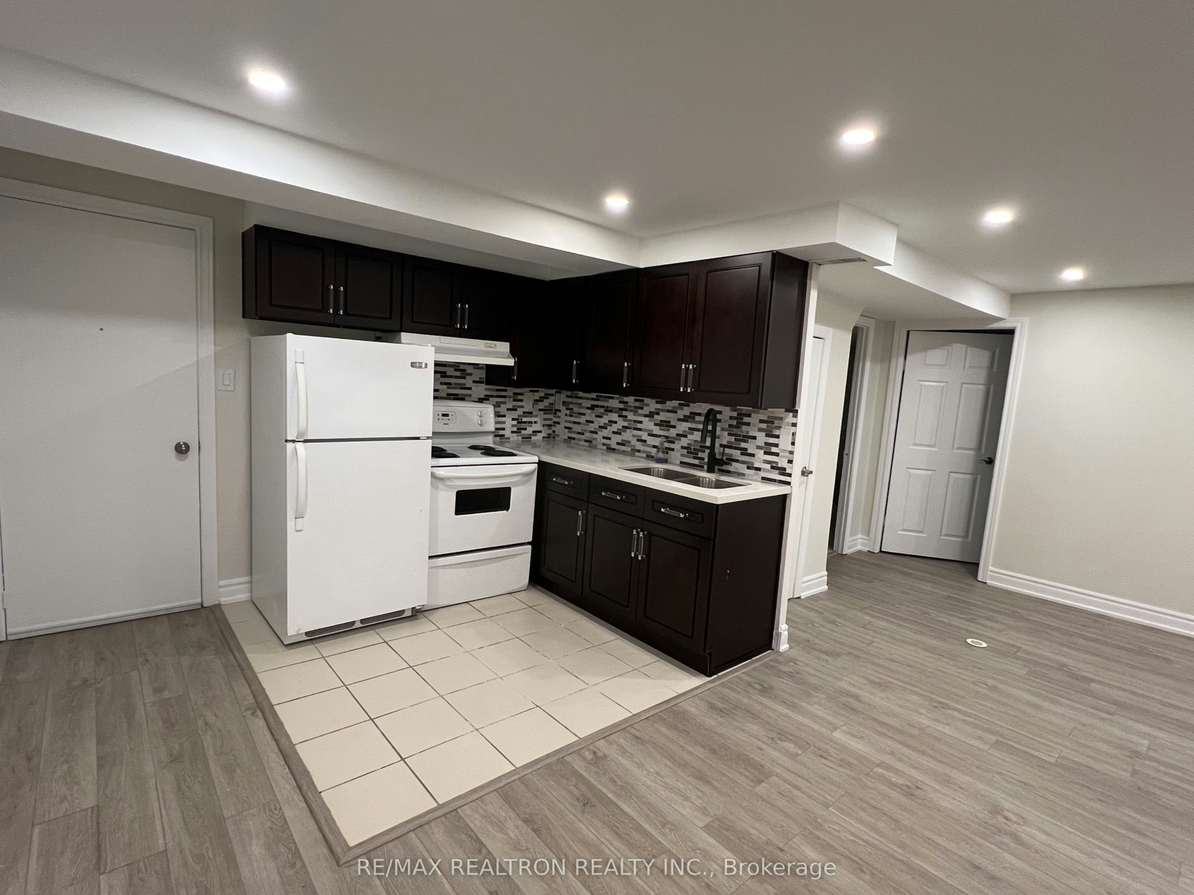 Lower A-42 Butterfield Crescent, Vaughan, ON, L6A 1J5 - 3