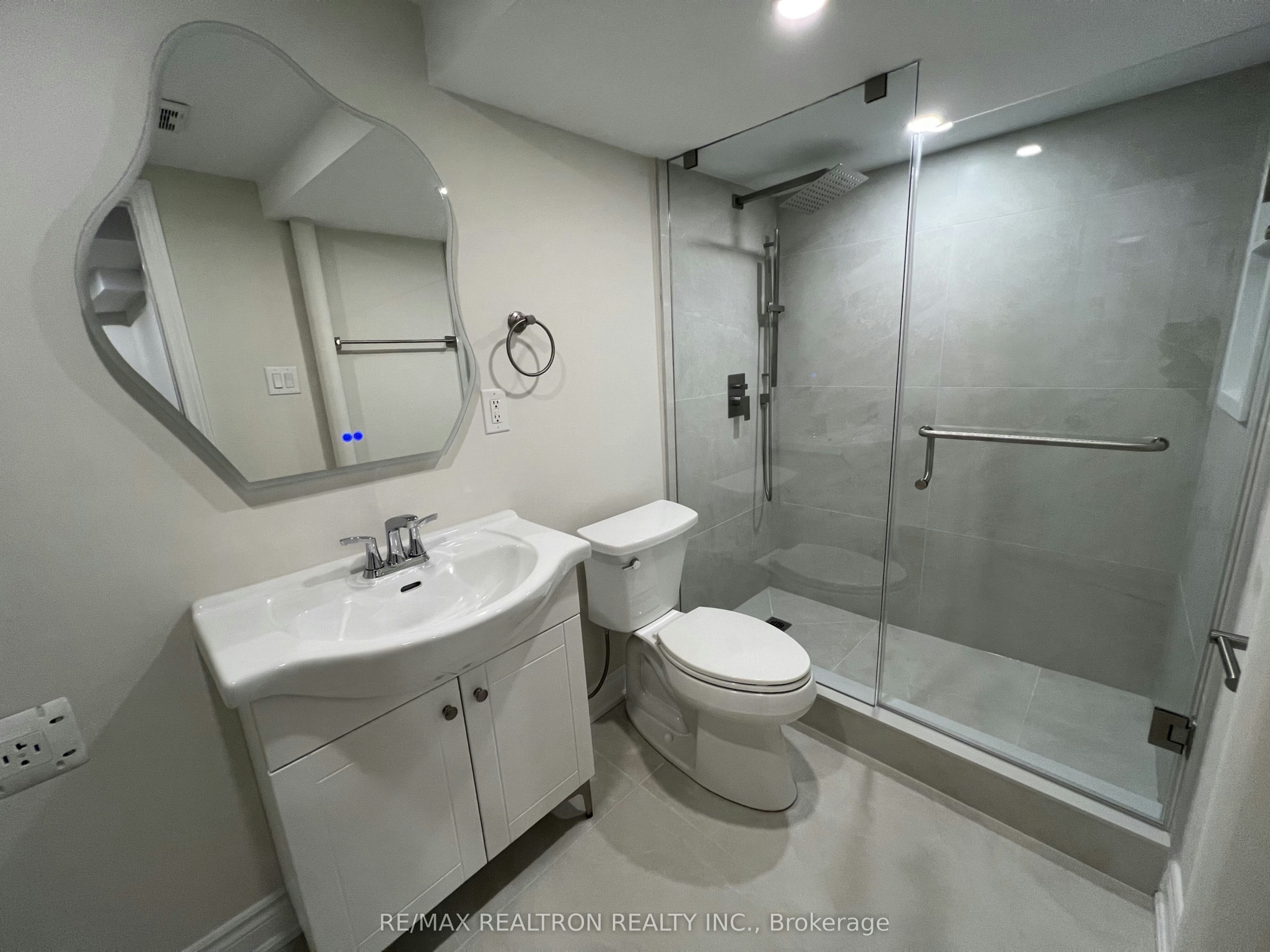 Lower A-42 Butterfield Crescent, Vaughan, ON, L6A 1J5 - 8