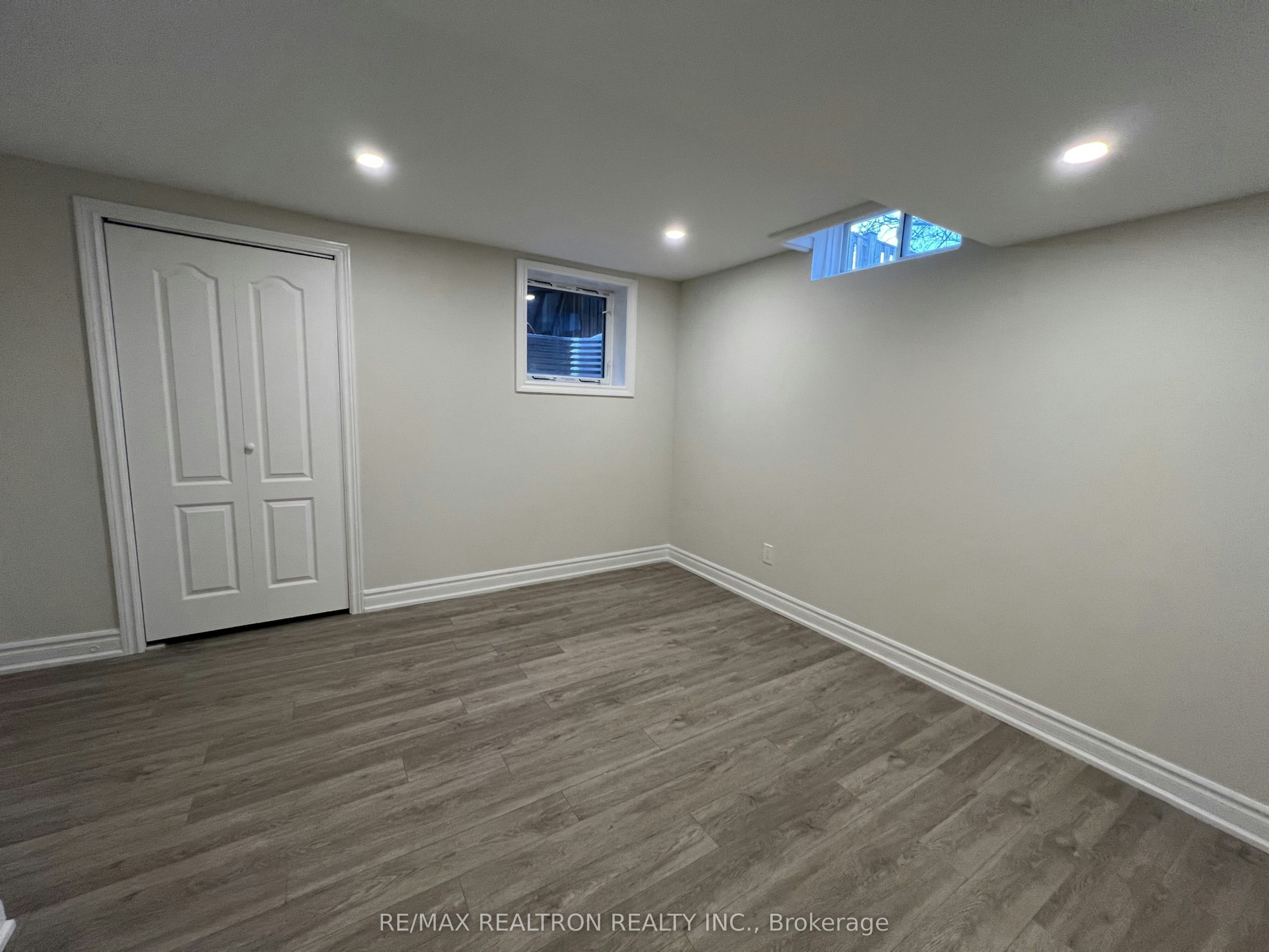 Lower A-42 Butterfield Crescent, Vaughan, ON, L6A 1J5 - 11