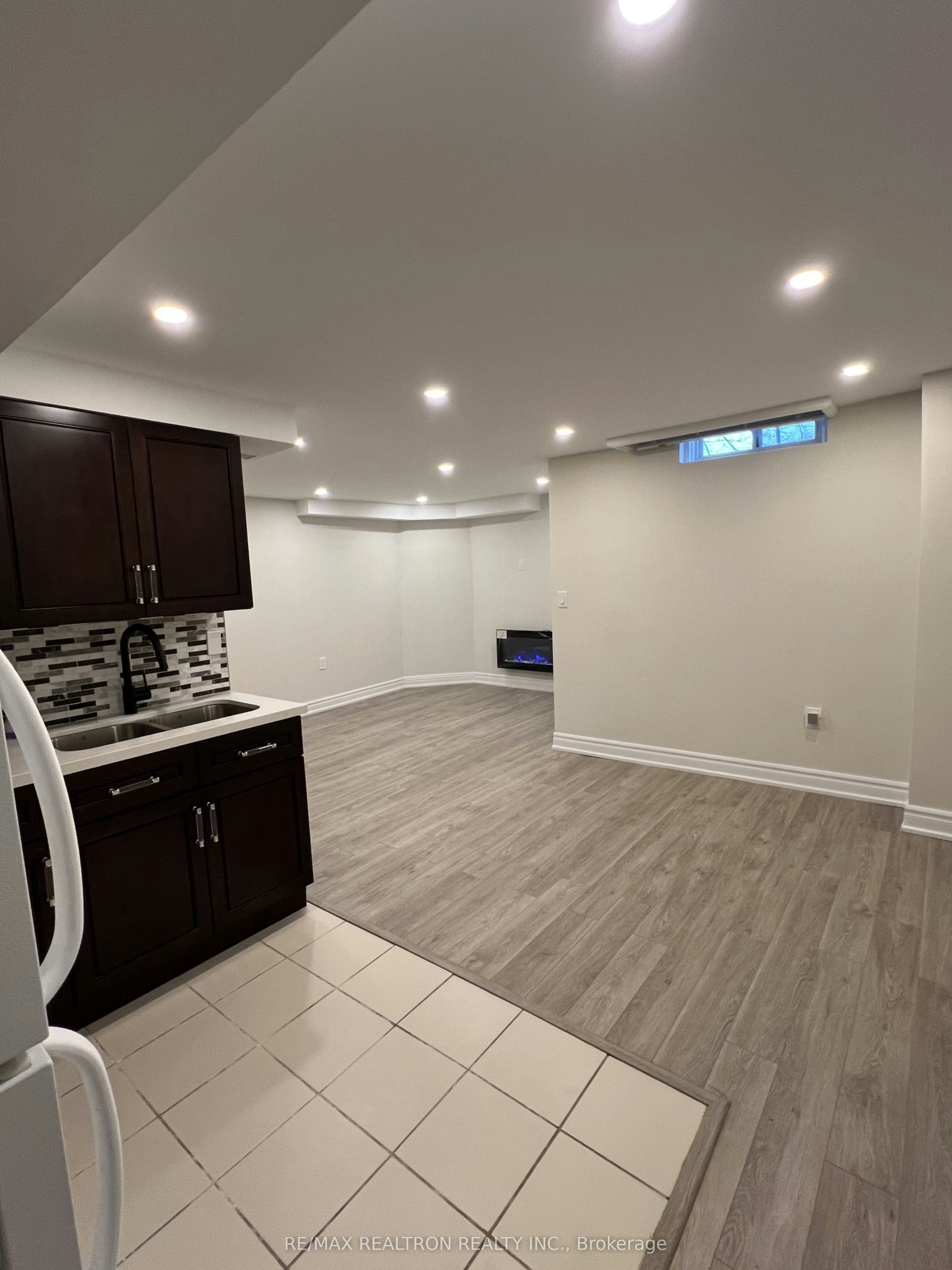 Lower A-42 Butterfield Crescent, Vaughan, ON, L6A 1J5 - 4