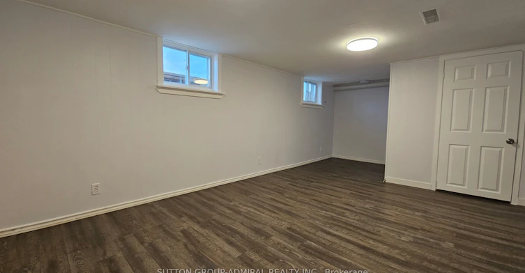 58 Marlin Court, Newmarket, ON, L3Y 2W8 - 7