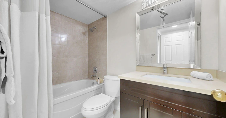 1120-7805 Bayview Avenue, Markham, ON, L3T 7N1 - 26