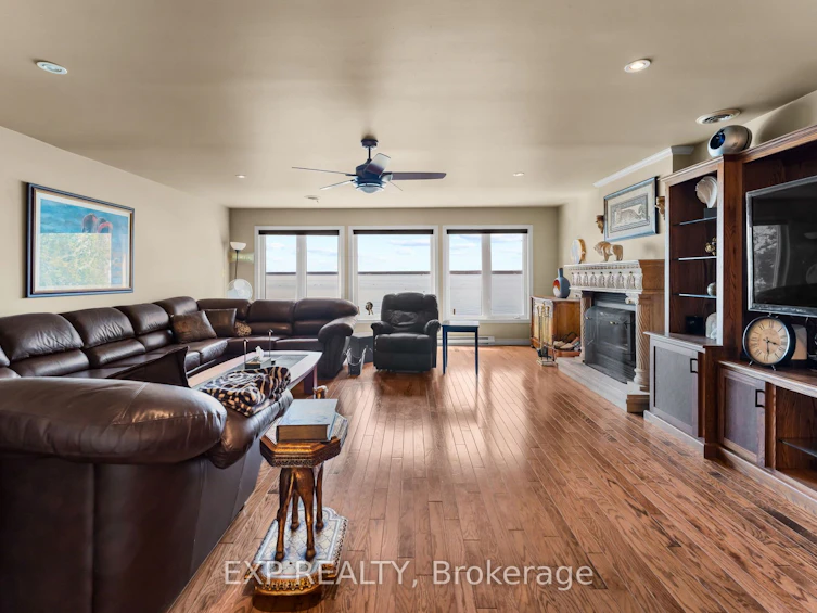 582 Duclos Point Road, Georgina, ON, L0E 1N0 - 6
