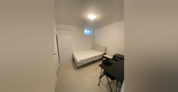 two bedrooms apartment-143 Botelho Circle, Aurora, ON, L4G 3X3 - 6