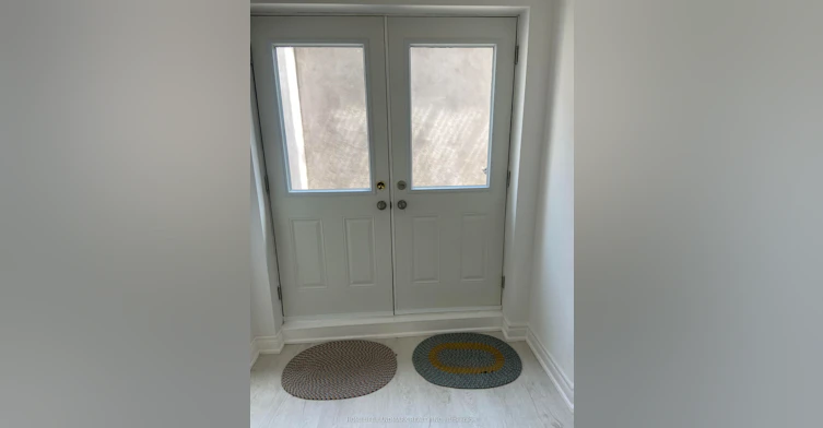 two bedrooms apartment-143 Botelho Circle, Aurora, ON, L4G 3X3 - 3