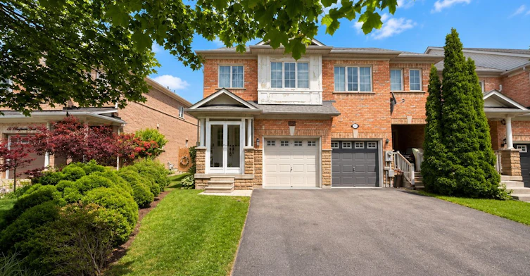 122 Benjamin Hood Crescent, Vaughan, ON, L4K 5M7
