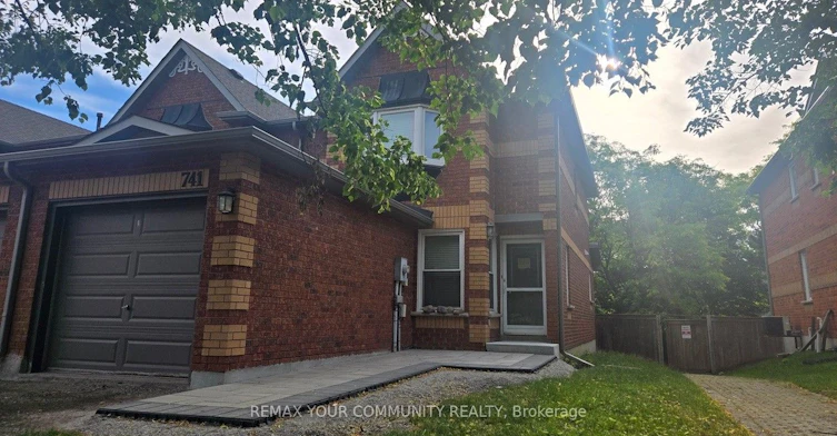 25-741 Caradonna Crescent, Newmarket, ON, L3X 1W5
