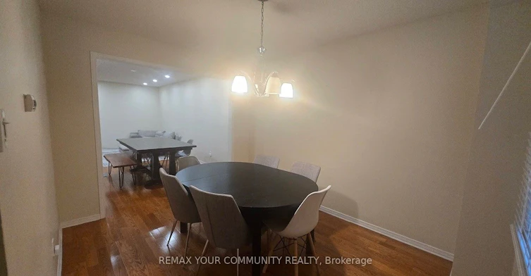 25-741 Caradonna Crescent, Newmarket, ON, L3X 1W5 - 6