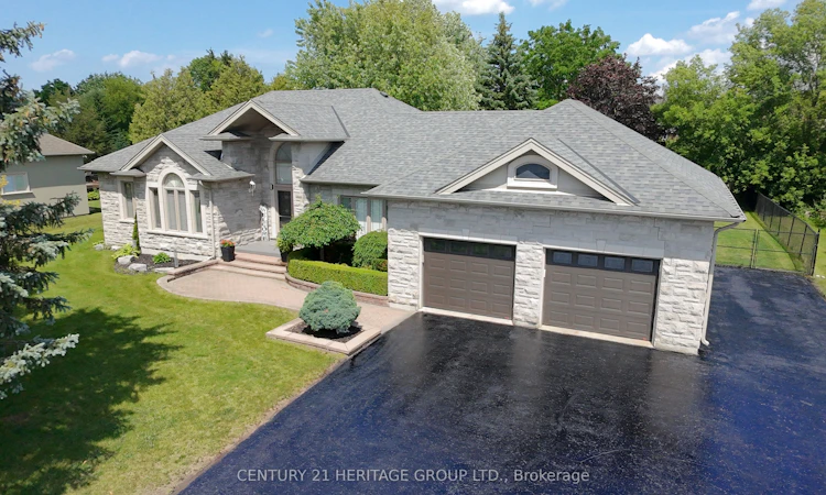49 Shore Crescent
