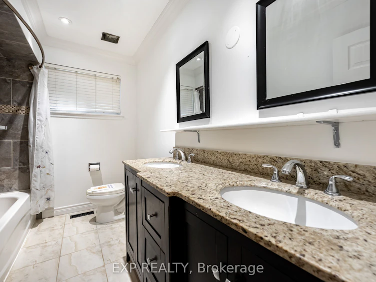 28 Lakeland Crescent, Richmond Hill, ON, L4E 2Z8 - 17