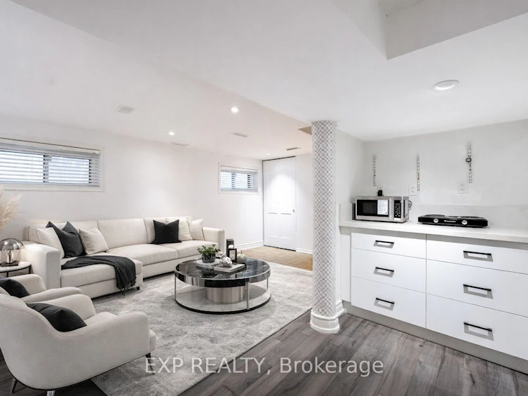 28 Lakeland Crescent, Richmond Hill, ON, L4E 2Z8 - 24