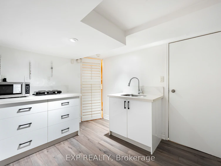 28 Lakeland Crescent, Richmond Hill, ON, L4E 2Z8 - 22