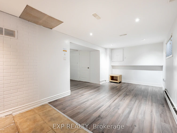 28 Lakeland Crescent, Richmond Hill, ON, L4E 2Z8 - 26