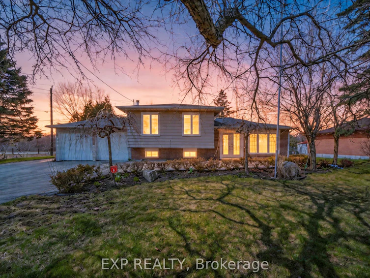 28 Lakeland Crescent, Richmond Hill, ON, L4E 2Z8