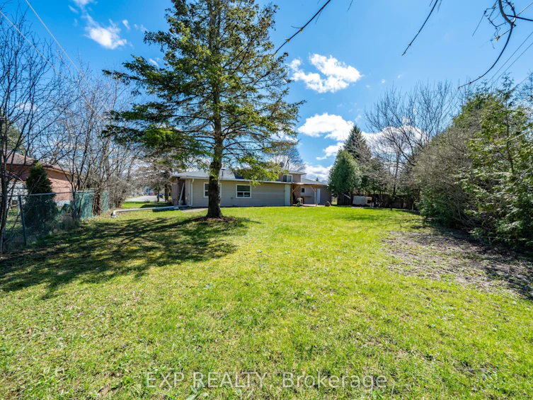 28 Lakeland Crescent, Richmond Hill, ON, L4E 2Z8 - 5