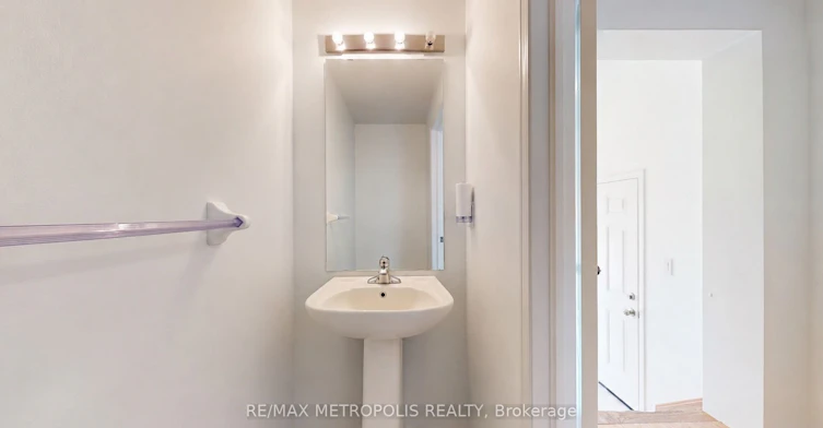 Partial-147 John Davis Gate, Whitchurch-Stouffville, ON, L4A 1T6 - 5