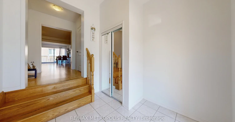 Partial-147 John Davis Gate, Whitchurch-Stouffville, ON, L4A 1T6 - 2