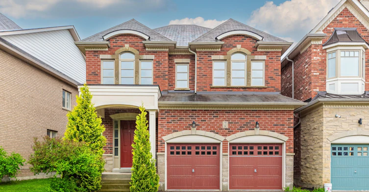 7 Plantain Lane, Richmond Hill, ON, L4E 1B8